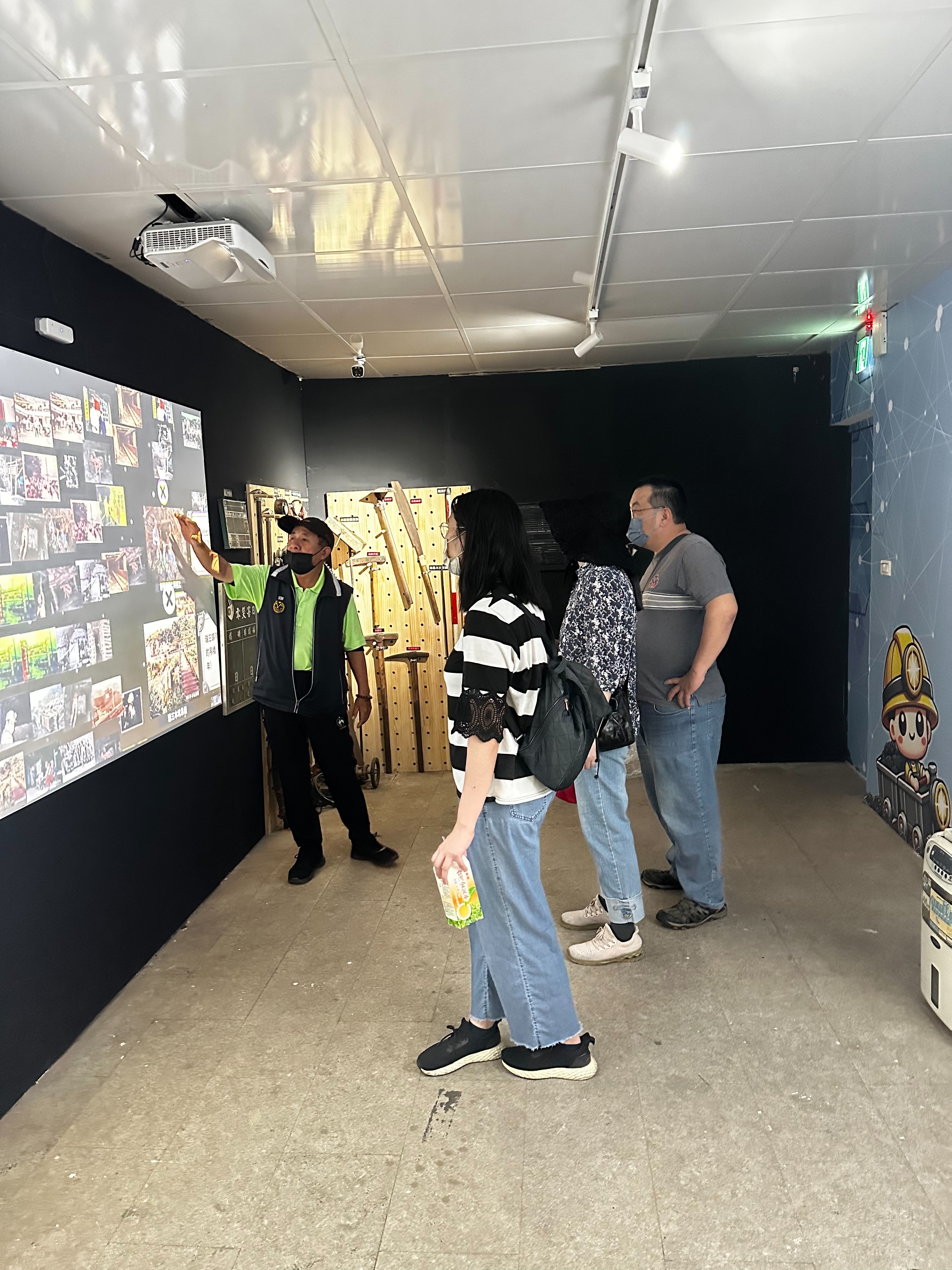 玻璃屋二樓展示區