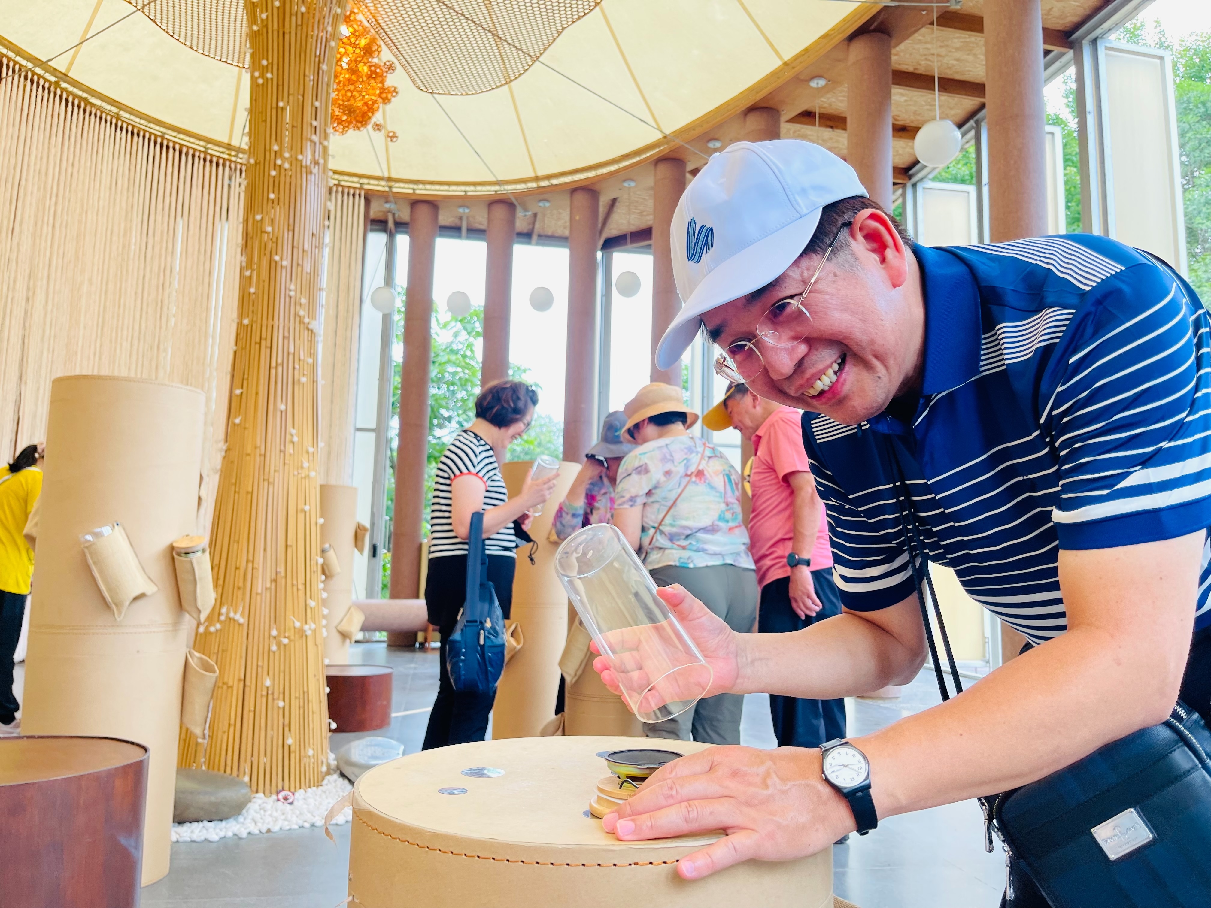 紙教堂祈聲裝置藝術展反